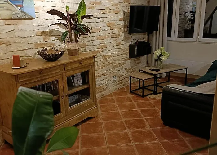 Longere De Charme Entre Campagne Et Hermival-les-Vaux